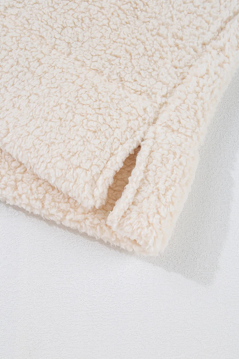 45bba1b8-fe76-4a35-b6f4-72fe2685a99c-Max