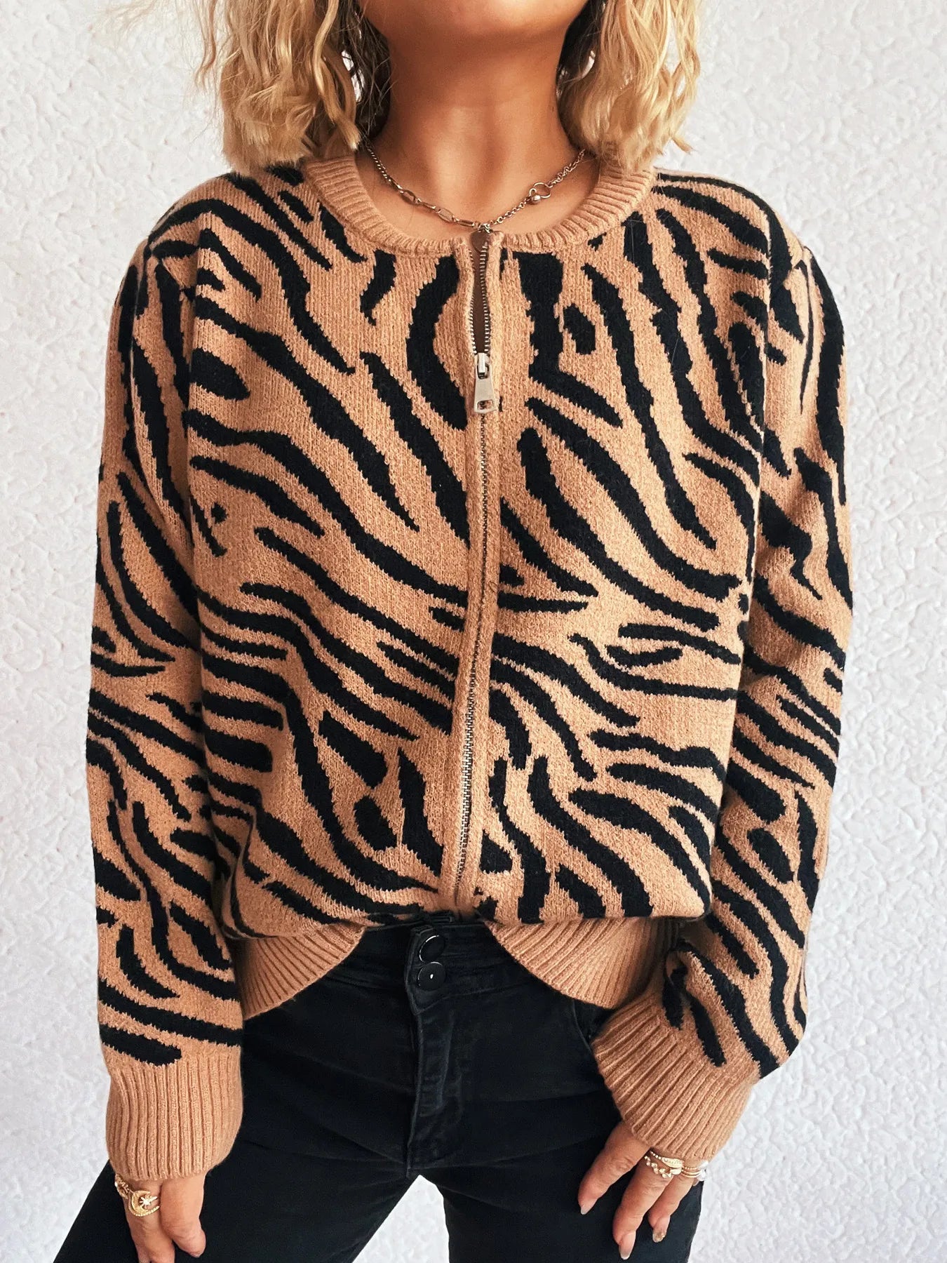 b49c35553dac47d3a2c6cc69d50d28d1-Max-Origin