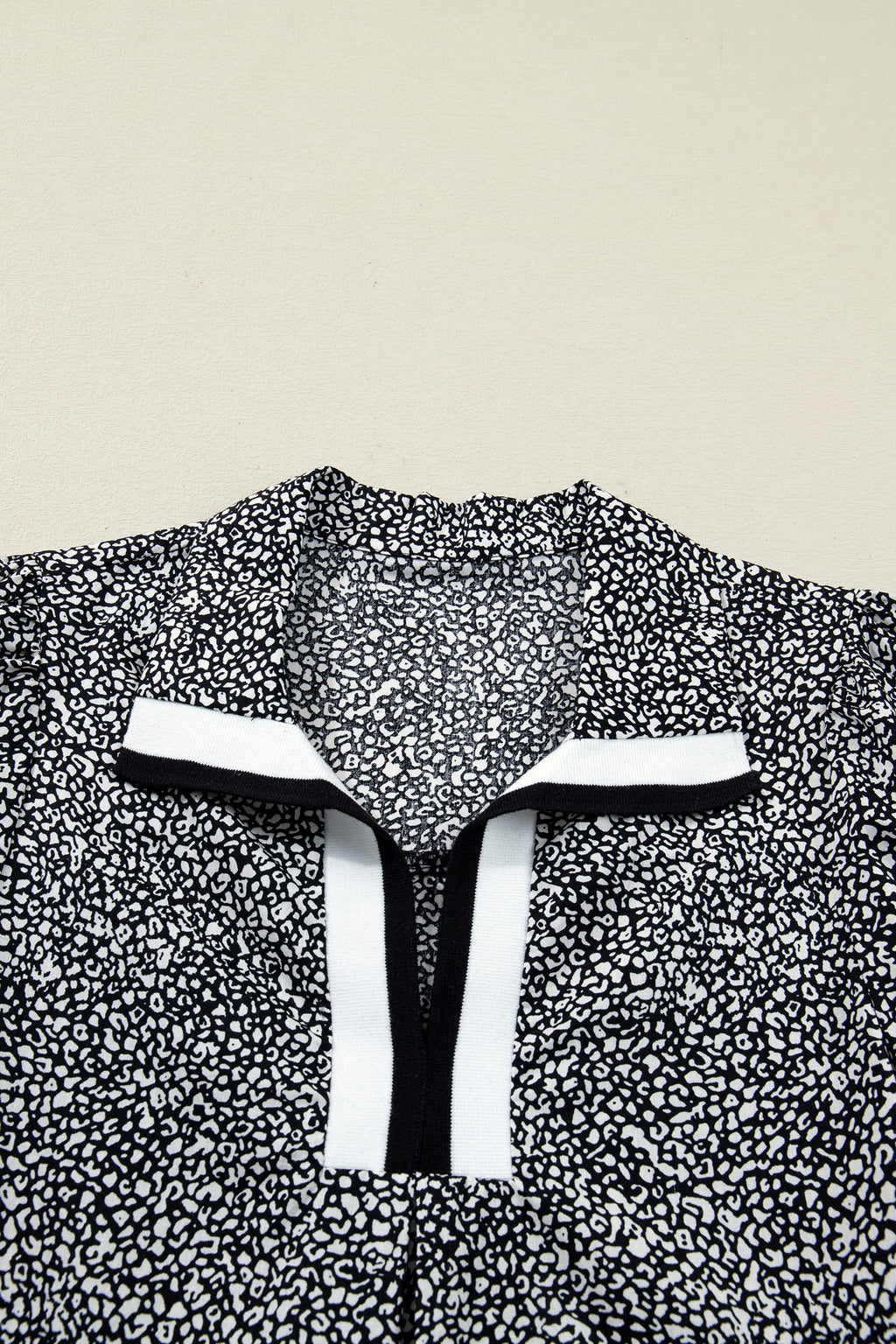 Black Leopard Print Contrast Striped Trim Polo Collar Short Sleeve Dress with Pockets